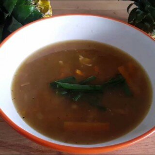 Bone Marrow Soup – Beef Bone Soup Recipe
