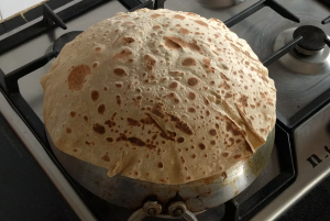rumali roti - saj bread - markook - roti - healthy recipe - whole wheat roti - hissing cooker
